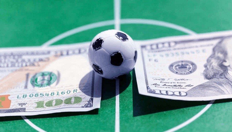 Cá độ bóng đá là hình thức cược bằng tiền hoặc hiện vật giữa hai hoặc nhiều người với nhau