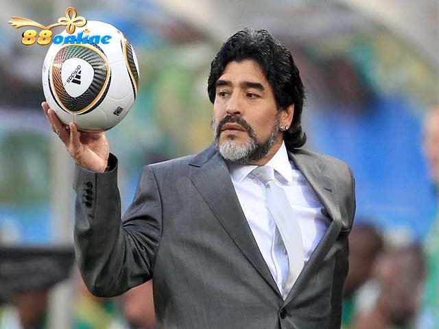 Huấn luyện viên Diego Maradona dẫn dắt đội tuyển Argentina đăng quang vô địch 