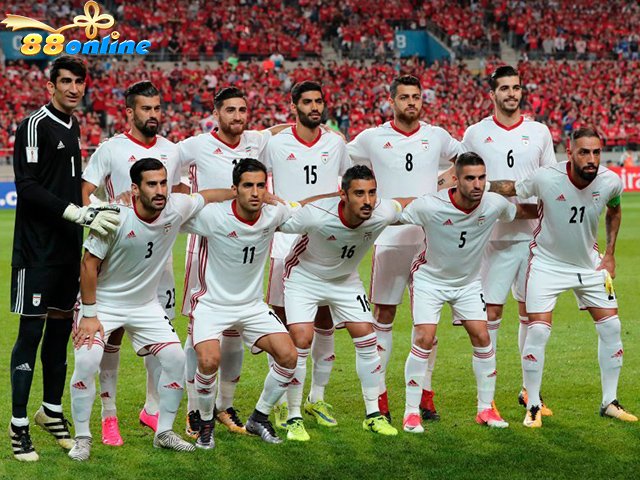 Dàn cầu thủ như người mẫu của Iran đã đánh bại Hàn Quốc để dành vị trí đầu bảng 