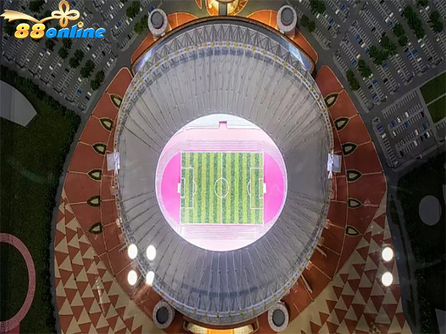 Một bản sao thu nhỏ của Sân vận động Quốc tế Khalifa được trưng bày tại Trung tâm Hội nghị & Triển lãm Doha ở Doha, Qatar