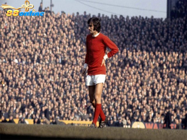 Mùa giải 1964-1965 là mùa giải trọn vẹn đầu tiên của Best, nơi anh ghi 14 bàn sau 59 trận và giúp United giành chức vô địch Liên đoàn