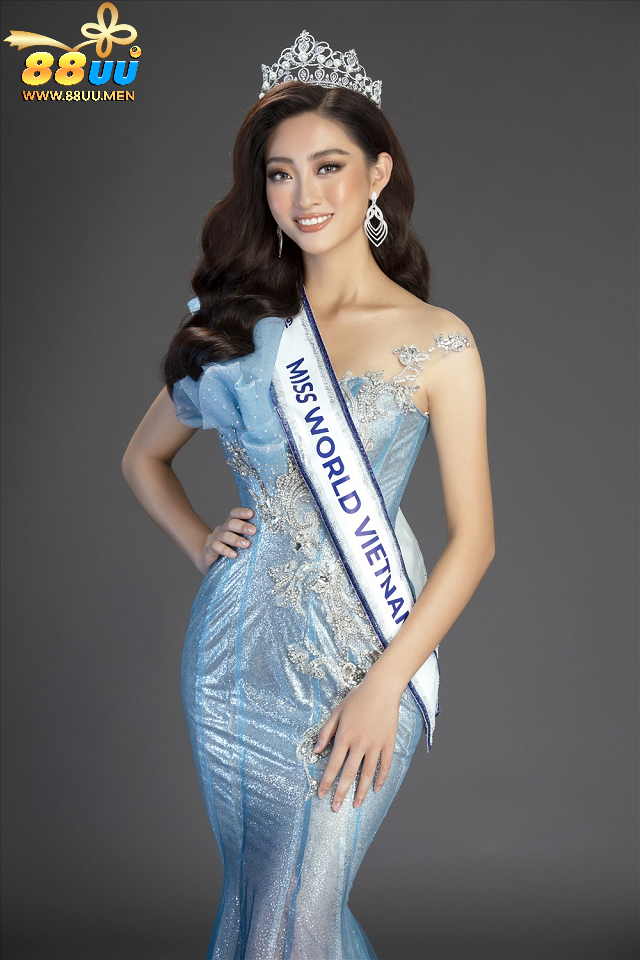 Lương Thuỳ Linh được biết đến với vai trò Hoa hậu Thế giới Việt Nam 2019