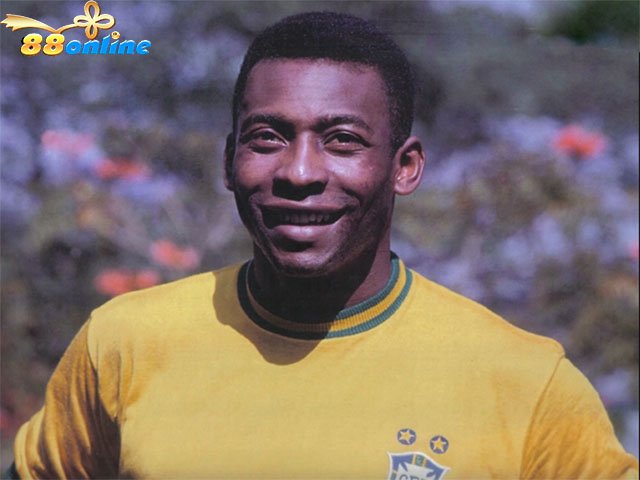 Tại  Lisbon, Pele đã ghi được một cú hat-trick với tỷ số chung cuộc thắng 5-2 trước Benfica