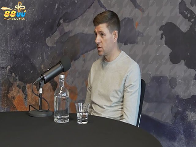Steven Gerrard đột ngột cắt ngang cuộc phỏng vấn nói rất nhiều về tương lai của Jurgen Klopp 88uu